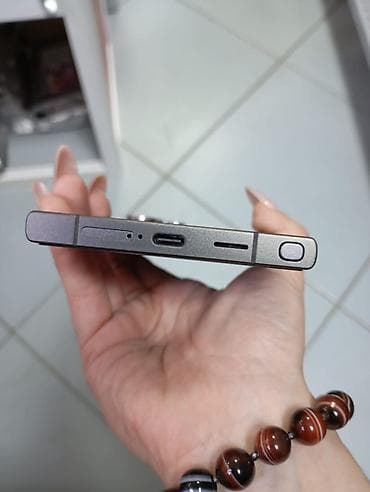 apple whatch se: Samsung Galaxy S24 Ultra, Б/у, 256 ГБ, цвет - Серый — 3