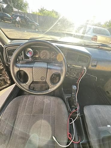 бампер w24: Volkswagen Passat: 1993 г., 1.8 л, Механика, Бензин, Универсал — 7