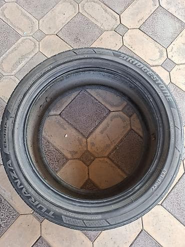 Шиналар 235 / 45 / R 18, Жай, Колдонулган, Жуп, Жеңил унаалар, Жапония, Bridgestone — 1