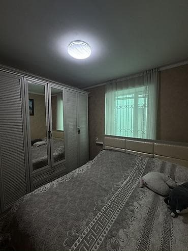 двух спалный кроват: Двуспальная кровать, Б/у, С матрасом, длина - 200 см — 3