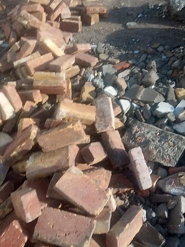 mini projector: Продаю б/у кирпич таблетка — 3