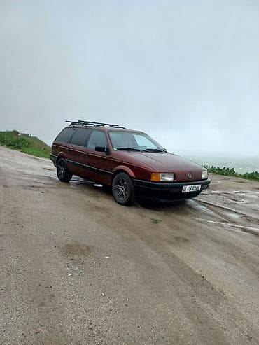 step rf3: Volkswagen Passat Variant: 1991 г., Универсал — 2