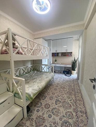 145: 3 комнаты, 84 м², 2 этаж — 10