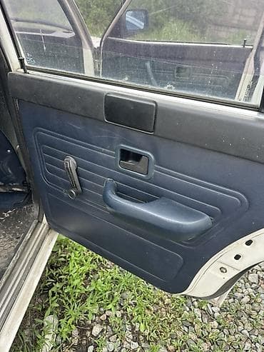 бмв м3 е30: BMW 5 series: 1985 г., Седан — 7