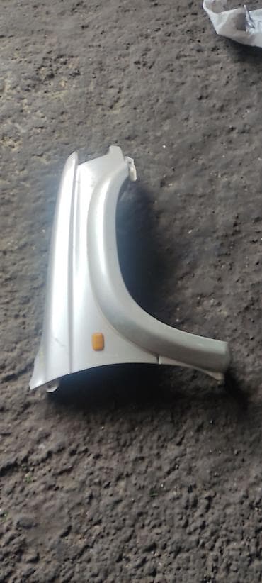 surf: Переднее правое Toyota, 2002 г., Б/у, Оригинал — 1