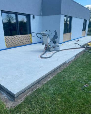 укладка бетона: Стяжка Бесплатная консультация Больше 6 лет опыта — 4