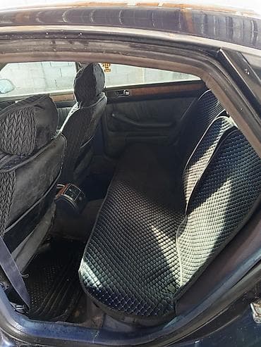 е 303 302: Audi A6: 1998 г., 2.4 л, Механика, Бензин, Седан — 6