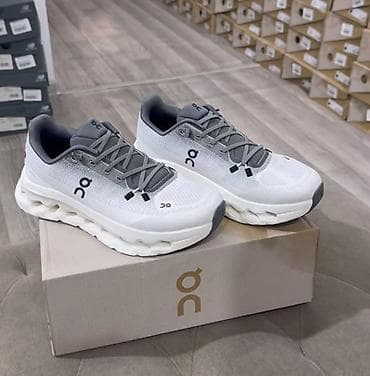 Женские Кроссовки On Cloudnova (бренд On Running) Копия 1:1 ( в самом at lalafo.kg Женские Кроссовки On Cloudnova (бренд On Running) Копия 1:1 ( в самом