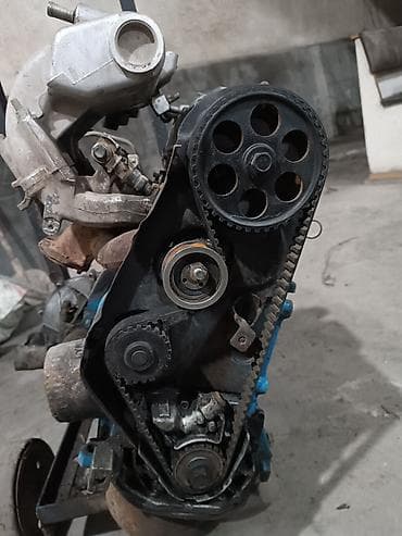 Автокосметика: Ваз двигатель 1.5 инжектор вместе с коробкой,в отлично рабочем — 2