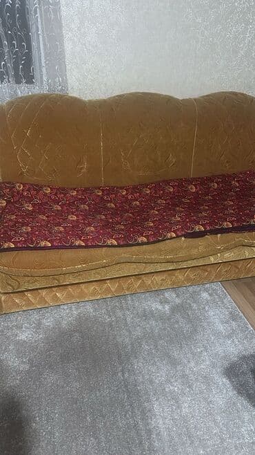 диваны кожаные бу: Прямой диван, Б/у, Трехместный — 3