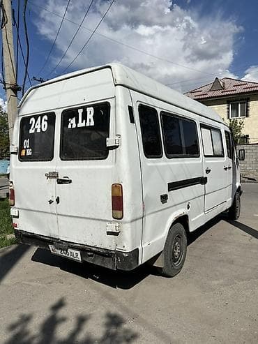 atego 815: Mercedes-Benz T1: 1993 г., 2.4 л, Ручные, Дизель, Бус — 6
