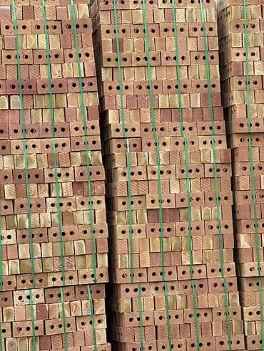 Кызыл кирпич: Тешиктүү, Бышкан кирпич, Жарым блок, 250×120×90 — 2