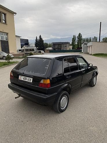 nonda jaz: Volkswagen Golf: 1988 г., 1.8 л, Механика, Бензин, Хэтчбэк — 2
