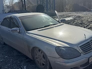 Mercedes-Benz S-Class: 2005 г., 5 л, Автомат, Газ, Лимузин