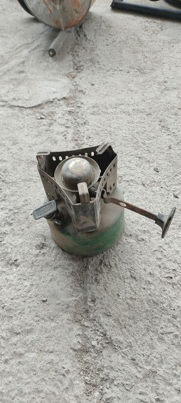 чайник стеклянный: Бензиновая комфорка в рабочем состоянии, цена 2000 сом — 2