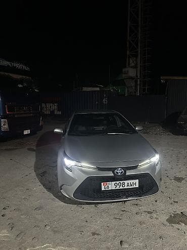 Toyota Levin: 2020 г., 1.8 л, Гибрид — 1