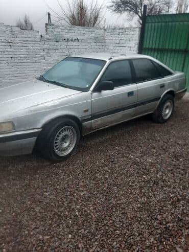 продаю форд: Mazda 626: 1989 г., 2 л, Механика, Седан — 3