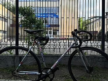 сингл фикс: Фикс–байк (single speed/fixed gear) с трековой посадкой и — 3