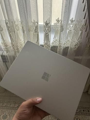 Microsoft Surface Laptop Go - Компактный и лёгкий ноутбук в фирменном