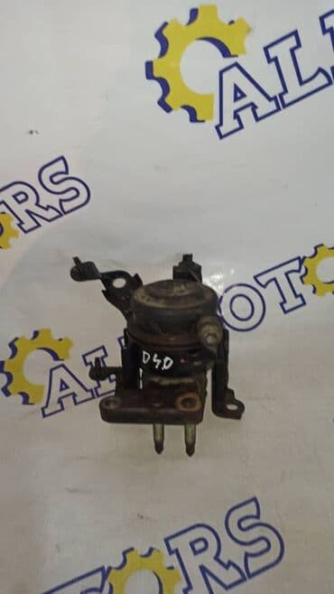 Подушка коробки передач Toyota Б/у, Оригинал