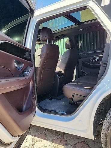 bmw 7: Jetour X90: 2024 г., 1.5 л, Автомат, Бензин, Кроссовер — 2