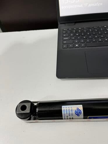 e36: Задний амортизатор BMW Новый — 2