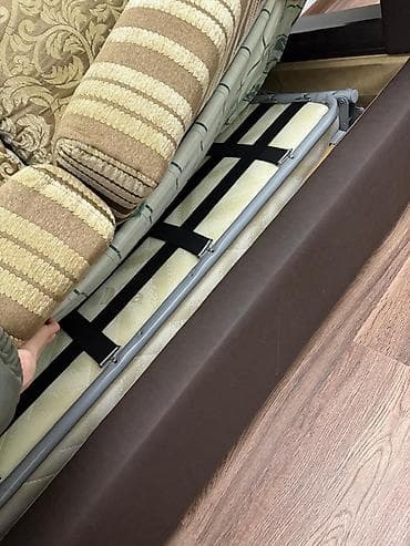 горки стенки: Угловой диван, C подушками — 6