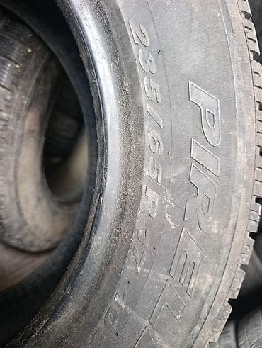 шины зимный: Шины 235 / 65 / R 17, Зима, Б/у, Пара, Внедорожные (АТ/МТ), Pirelli — 2