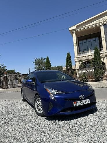 bwb e34: Toyota Prius: 2016 г., 1.8 л, Гибрид, Хэтчбэк — 1
