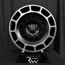 Литые Диски R 20 Комплект, отверстий - 5, Новый