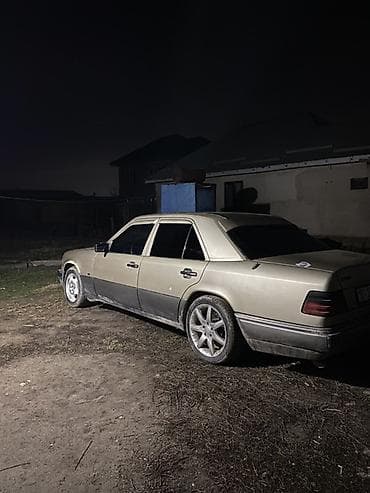 bmw 34e: Mercedes-Benz W124: 1993 г., 2.8 л, Автомат, Бензин, Седан — 8