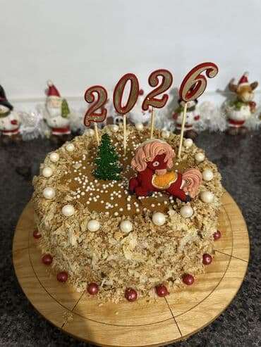 Торты на заказ. Авторские праздничные десерты с индивидуальным