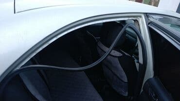 запчасти опель фронтера а: Toyota Avensis: 2003 г., 2 л, Механика, Бензиновая, Хэтчбэк — 12