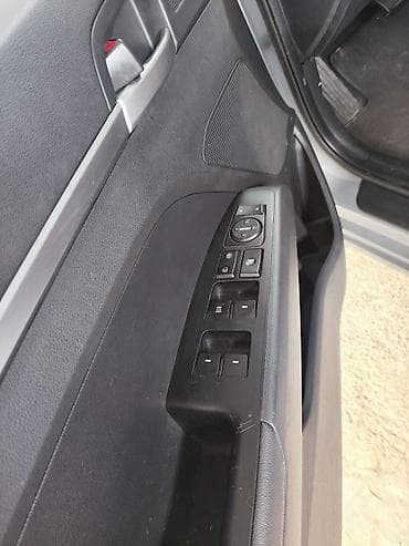Продажа авто: Hyundai Avante: 2019 г., 1.6 л, Автомат, Газ, Седан — 5