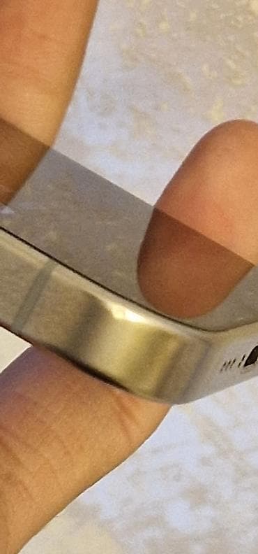 айфоны 9: IPhone 16 Pro, 128 ГБ, Natural Titanium — 7