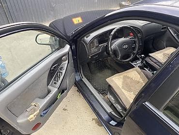 camry 2010: Hyundai Elantra: 2005 г., 1.6 л, Механика, Бензин, Седан — 5