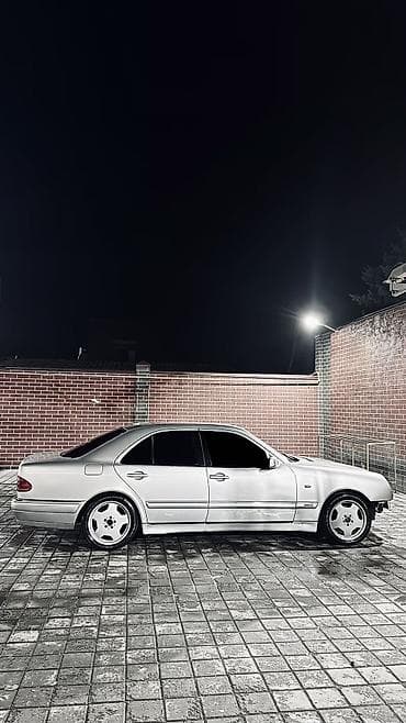 Продажа авто: Mercedes-Benz E-Class: 1998 г., 3.2 л, Автомат, Бензин, Седан — 5