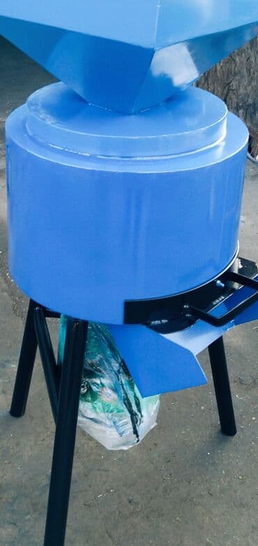 дробил: Дробилка,цены от 24 т сом сенорезка,овощерезка,зернодробилка — 18