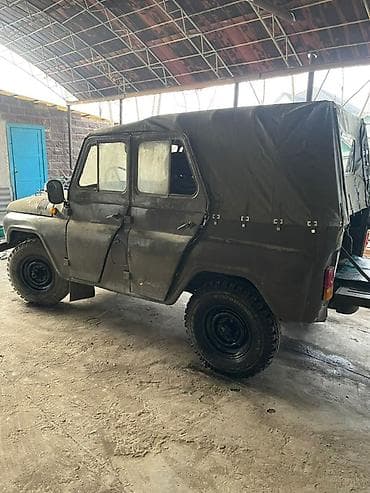 авто для охоты: УАЗ 469: 1984 г., 2.4 л, Ручные, Бензин, Внедорожник — 1