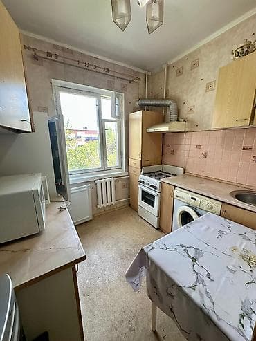 red centr: 2 комнаты, 50 м², 105 серия, 3 этаж — 4