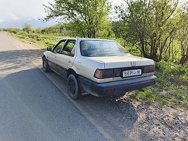 lexus gs 450h: Honda Accord: 1987 г., 2 л, Ручные, Бензин, Седан — 10