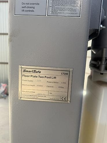 купить тошок: Двухстоечный напольный автоподъёмник SmartSafe LT240 - Тип: Floor — 3