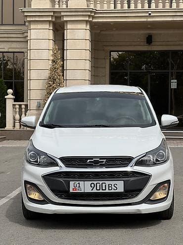 Унаа сатуу: Chevrolet Spark: 2018 г., 1 л, Вариатор, Бензин, Хетчбек — 1
