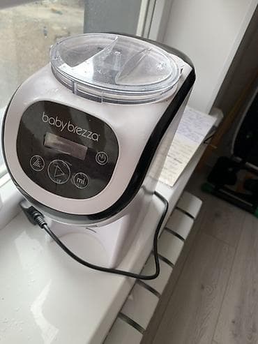 Автоматический приготовитель детской смеси Baby Brezza Formula