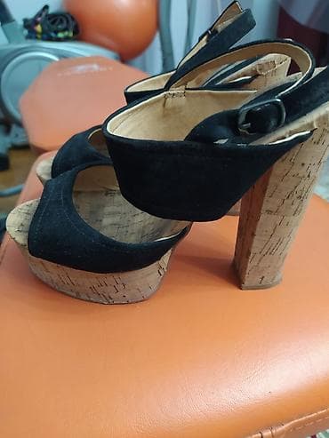 Женская обувь: Продаю босоножки,чистая замша, размер 37,удобная колодка, смотрятся — 2