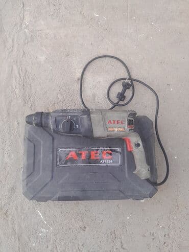 Клеевые пистолеты: 1) Перфоратор ATEC 2) дрель‑шуруповерт «Ураган» в кейсе. БУ рабочий — 2