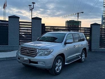 Toyota Land Cruiser: 2010 г., 4.7 л, Автомат, Бензин, Внедорожник — 1
