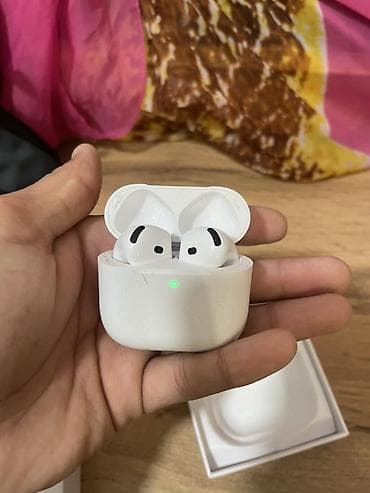 Беспроводные вкладыши наушники, Apple, AirPods 4, Б/у