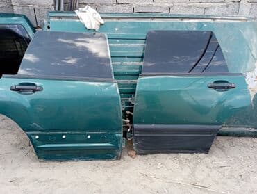 двери для дома: Дверь Комплект Subaru, Б/у, Оригинал — 3