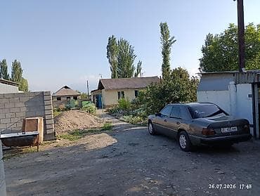 Продается дом с участком. Что предлагается: - Ухоженный частный двор — 2